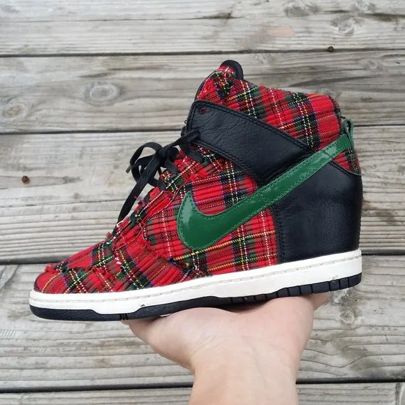 Rare Women 2013 Nike Dunk Sky High City FW Quickstrike London Shoes Sneakers - Picture 3 of 8